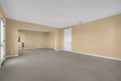 7 Plaza Valenza, Lake Elsinore, CA 92532 - Photo 29