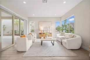 151 Scale, Irvine, CA 92618 - Photo 7