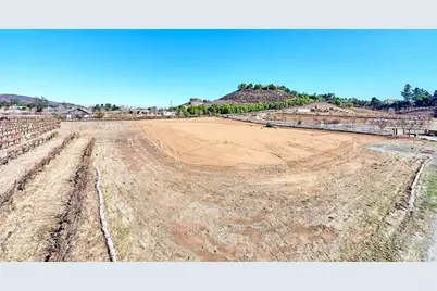38680 Felicidad, Murrieta, CA 92562 - Photo 5