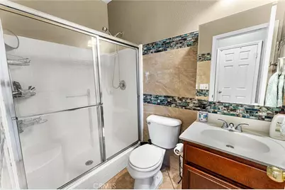 15356 Thistle Street, Fontana, CA 92336 - Photo 9