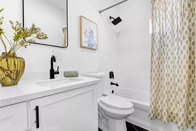 923 E 85th, Los Angeles, CA 90001 - Photo 13