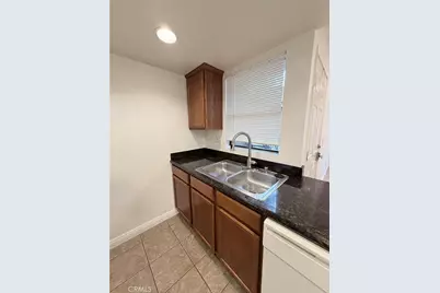1144 W Blaine #102, Riverside, CA 92507 - Photo 15