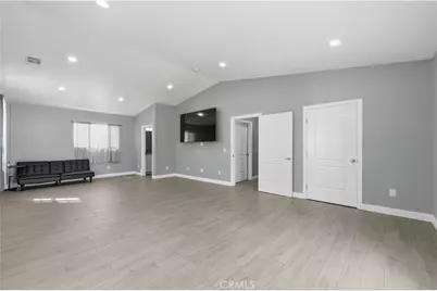 18060 Walnut Street, Hesperia, CA 92345 - Photo 17