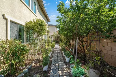 16817 Morning Dew Lane, Fontana, CA 92336 - Photo 51
