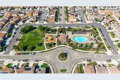 16817 Morning Dew Lane, Fontana, CA 92336 - Photo 5