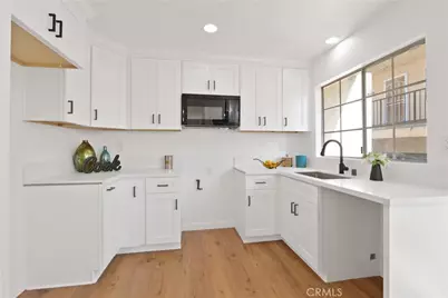 1425 W 146th Street #1, Gardena, CA 90247 - Photo 3