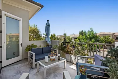 180 Follyhatch, Irvine, CA 92618 - Photo 35