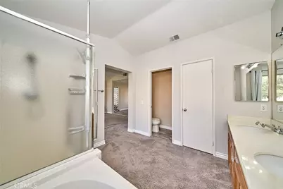 2652 Via Lindo, Rialto, CA 92377 - Photo 47