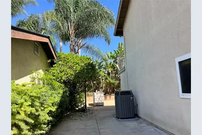 7 Bowditch, Irvine, CA 92620 - Photo 57