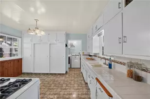 9642 Tangelo, Fontana, CA 92335 - Photo 15