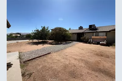 17572 Main Street, Hesperia, CA 92345 - Photo 9