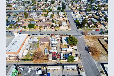 584 E H Street, Colton, CA 92324 - Photo 13