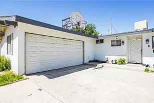 14378 Mojave, Victorville, CA 92395 - Photo 17