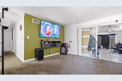 14378 Mojave, Victorville, CA 92395 - Photo 7