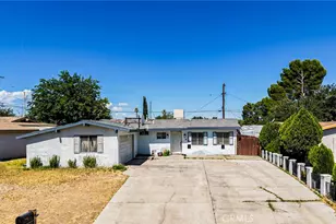 14378 Mojave, Victorville, CA 92395 - Photo 1