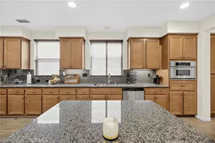 14099 Springwater, Corona, CA 92880 - Photo 9