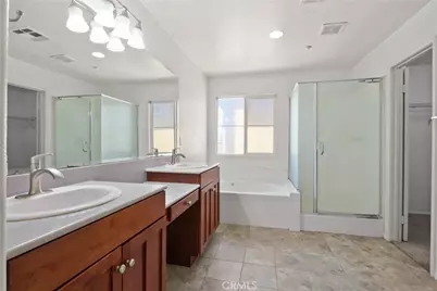 16556 El Revino Drive, Fontana, CA 92336 - Photo 17