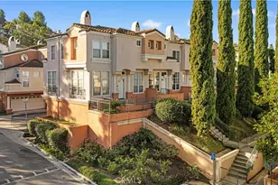 8125 E Santo Ct, Anaheim Hills, CA 92808 - Photo 29