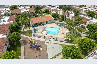 700 W La Veta #C6, Orange, CA 92868 - Photo 9