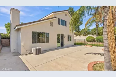 7461 Bear Creek Drive, Fontana, CA 92336 - Photo 27