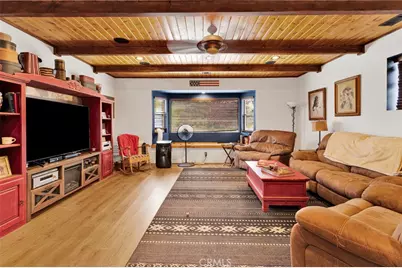 7766 Pipeline, Wrightwood, CA 92397 - Photo 17