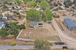 7766 Pipeline, Wrightwood, CA 92397 - Photo 57
