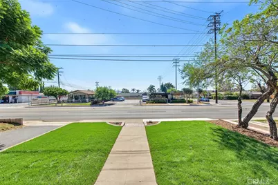 5086 Riverside Drive, Chino, CA 91710 - Photo 57