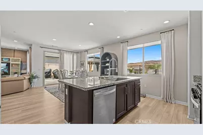 4230 Empressa Circle, Lake Elsinore, CA 92530 - Photo 11