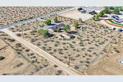 16431 Joshua, Apple Valley, CA 92307 - Photo 53