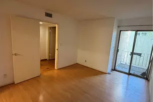 15344 Weddington, Van Nuys, CA 91411 - Photo 7