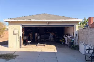 4027 Santa Ana, Huntington Park, CA 90255 - Photo 15