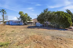 33520 Washington Dr, Yucaipa, CA 92399 - Photo 29