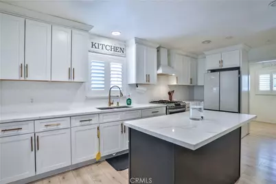 544 W G, Ontario, CA 91762 - Photo 17