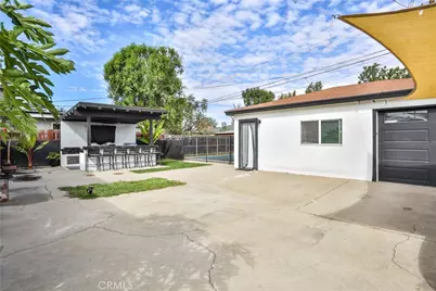 544 W G, Ontario, CA 91762 - Photo 35
