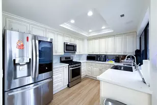 33 Wildflower Pl, Phillips Ranch, CA 91766 - Photo 7