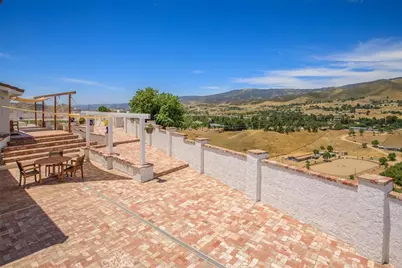 9175 Yucca Hills Road, Agua Dulce, CA 91390 - Photo 51