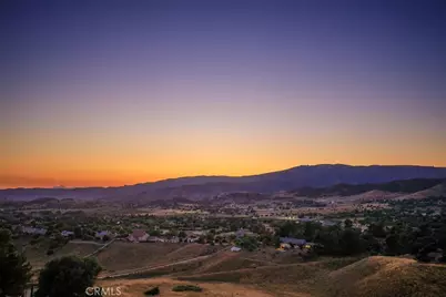 9175 Yucca Hills Road, Agua Dulce, CA 91390 - Photo 11