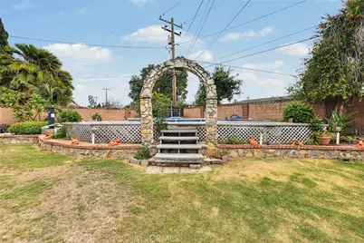 10602 Courson, Stanton, CA 90680 - Photo 29