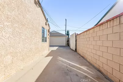 344 E Roland, Azusa, CA 91702 - Photo 47