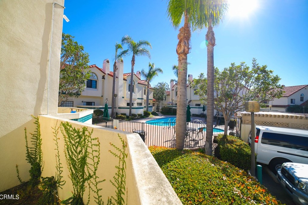 160 Courtyard Dr, Naval Base Ventura County CA  93041-3160 exterior