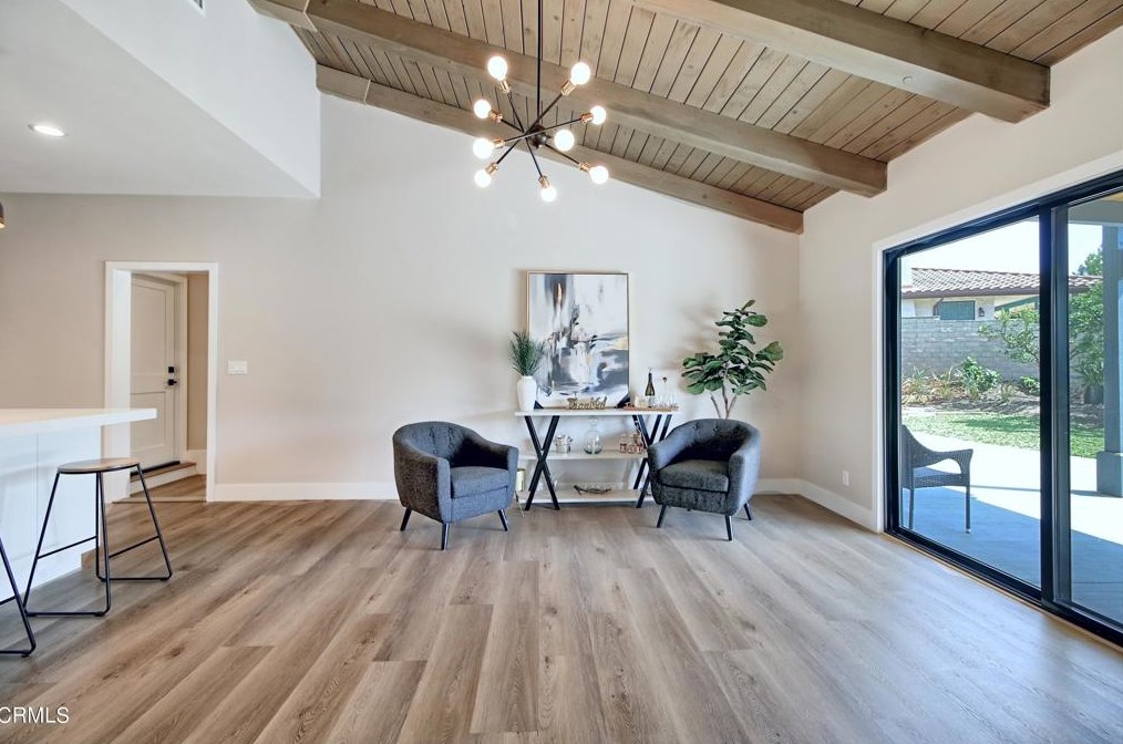 1226 Calle Aurora, Camarillo CA  93010-8438 exterior