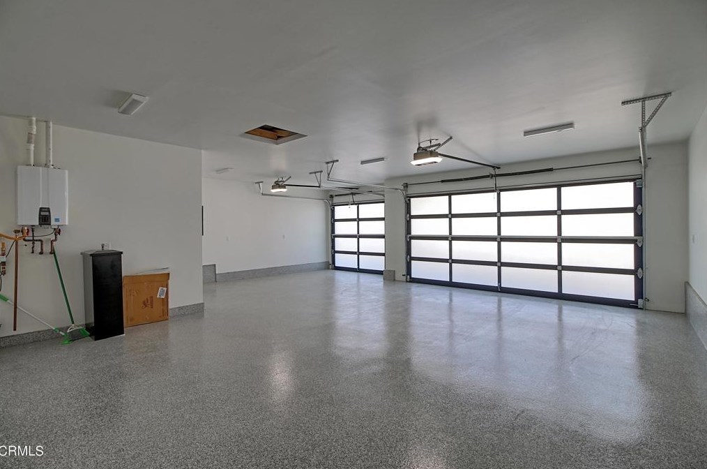 1226 Calle Aurora, Camarillo CA  93010-8438 exterior