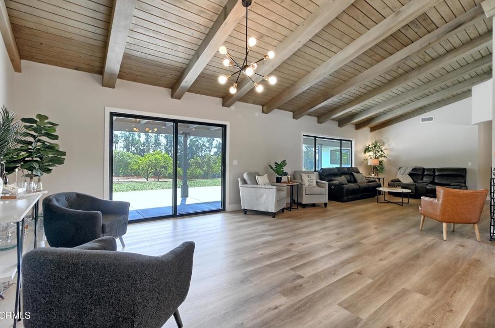 1226 Calle Aurora, Camarillo CA  93010-8438 exterior