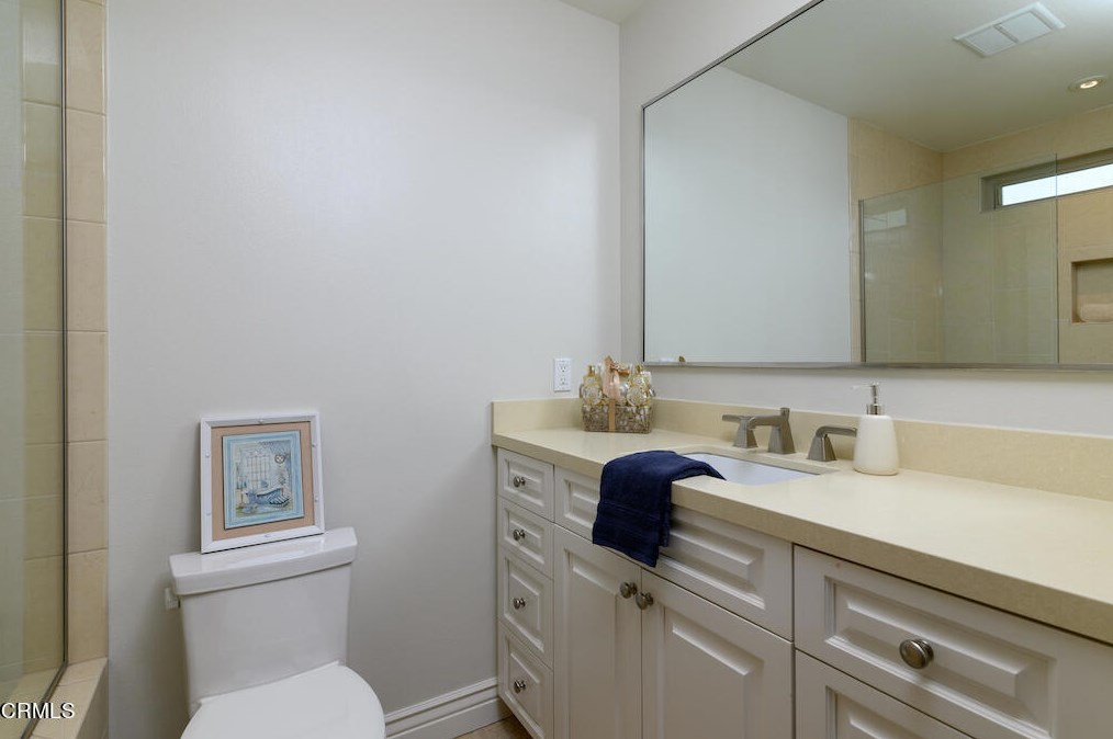 17103 Village 17, Camarillo CA  93012-7401 exterior