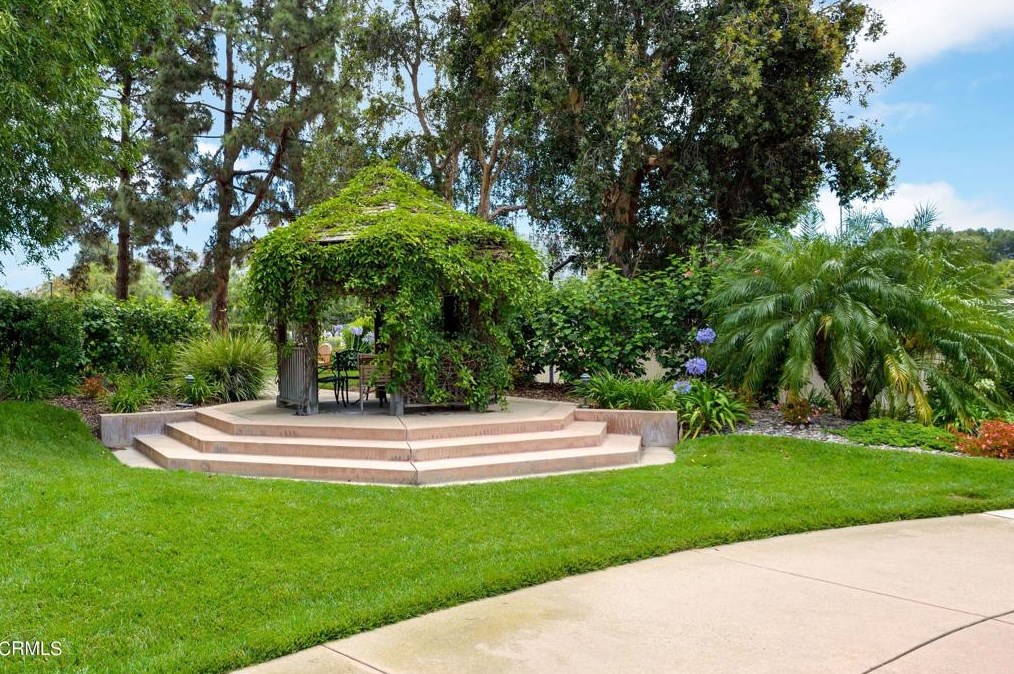 17103 Village 17, Camarillo CA  93012-7401 exterior