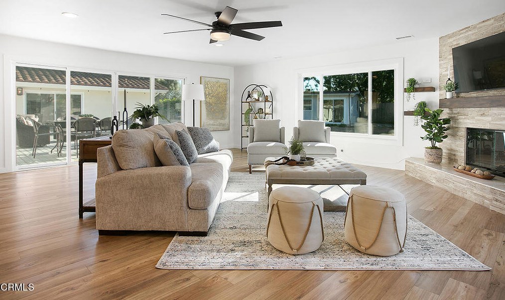 1793 Calle Rocas, Camarillo CA  93010-8427 exterior