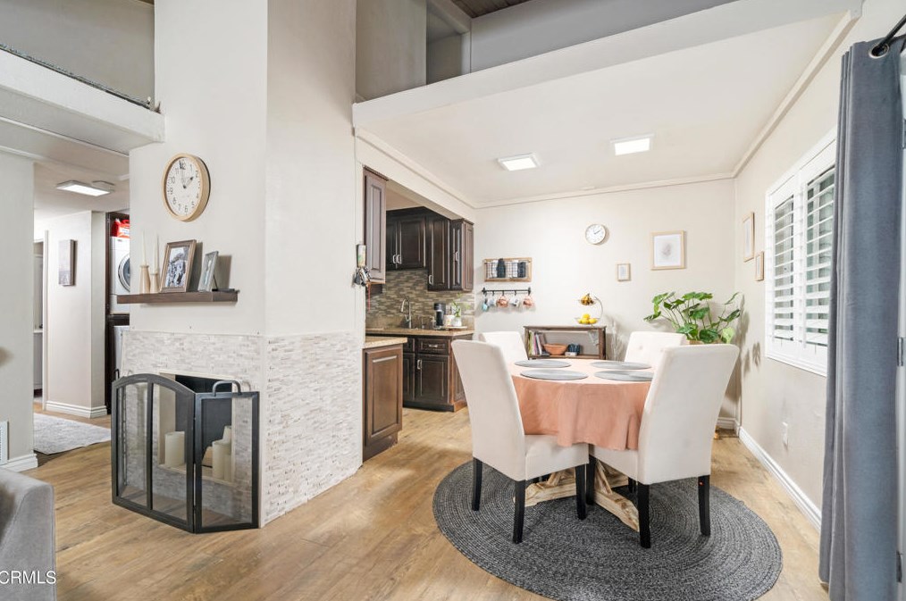 1345 Maxwell Ln, Upland CA  91786-7013 exterior