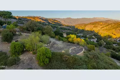 11065 Creek Road, Ojai, CA 93023 - Photo 13
