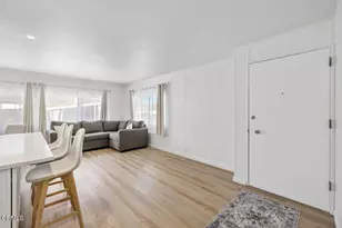 1150 Ventura Blvd, Camarillo, CA 93010 - Photo 11