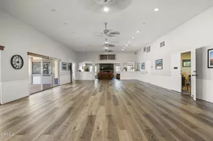 15750 Arroyo Dr, Moorpark, CA 93021 - Photo 47